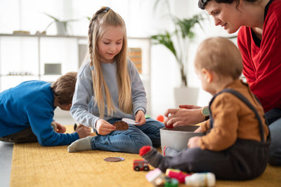 Guide to Raising an Independent Toddler (2–3 Years Old) – The Montessori Way